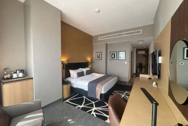 Hotel Apartment for Sale in The First Collection Waterfront, Business Bay